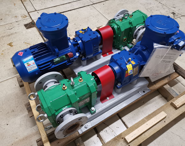 壓裂車，混砂車配套轉(zhuǎn)子泵